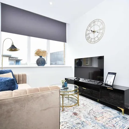 Cosy & Stylish 1 Bedroom In *
